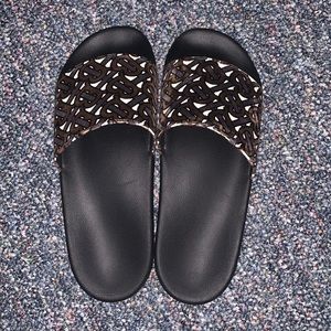 burberry sandals
